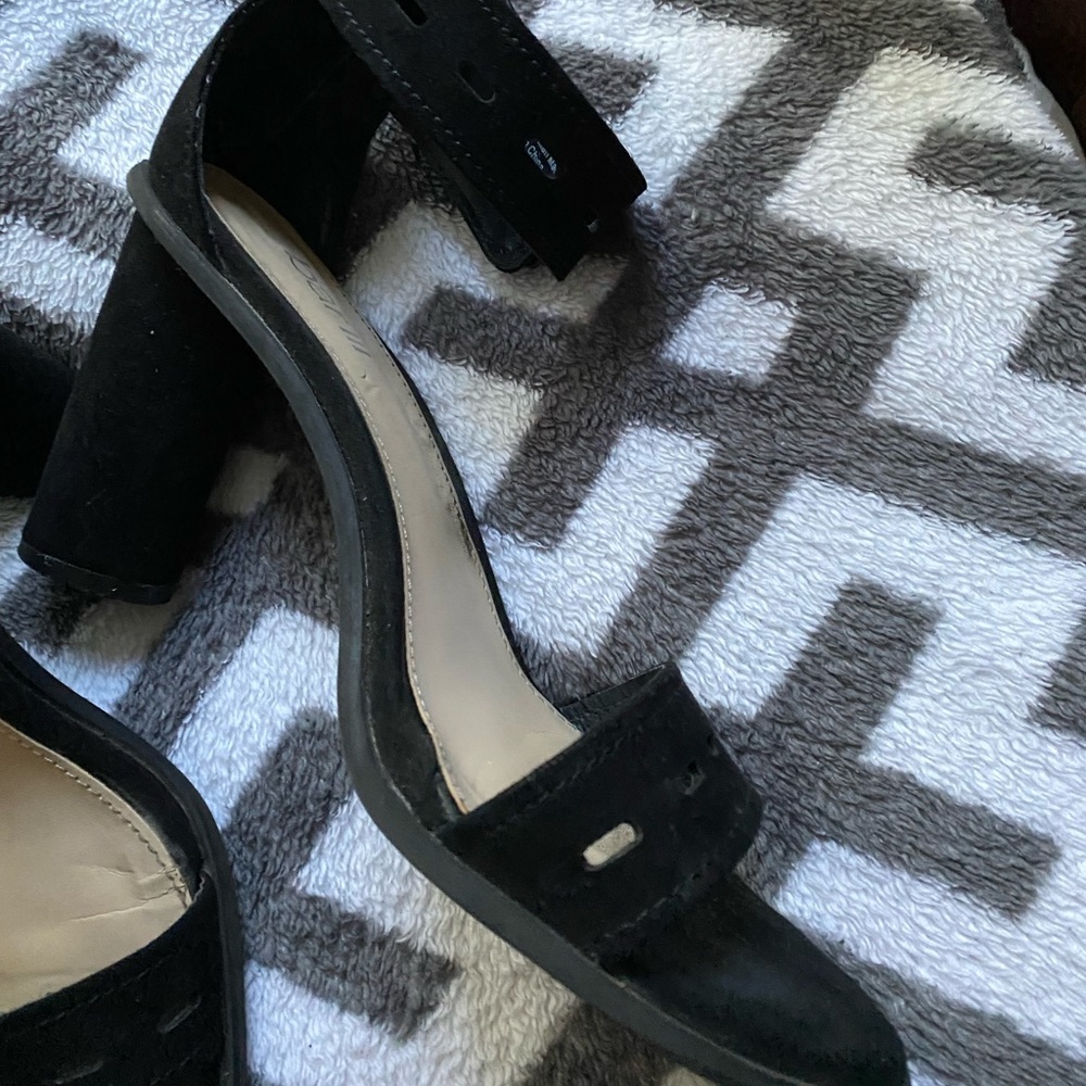 Comfy black heels - Picture 6 of 7